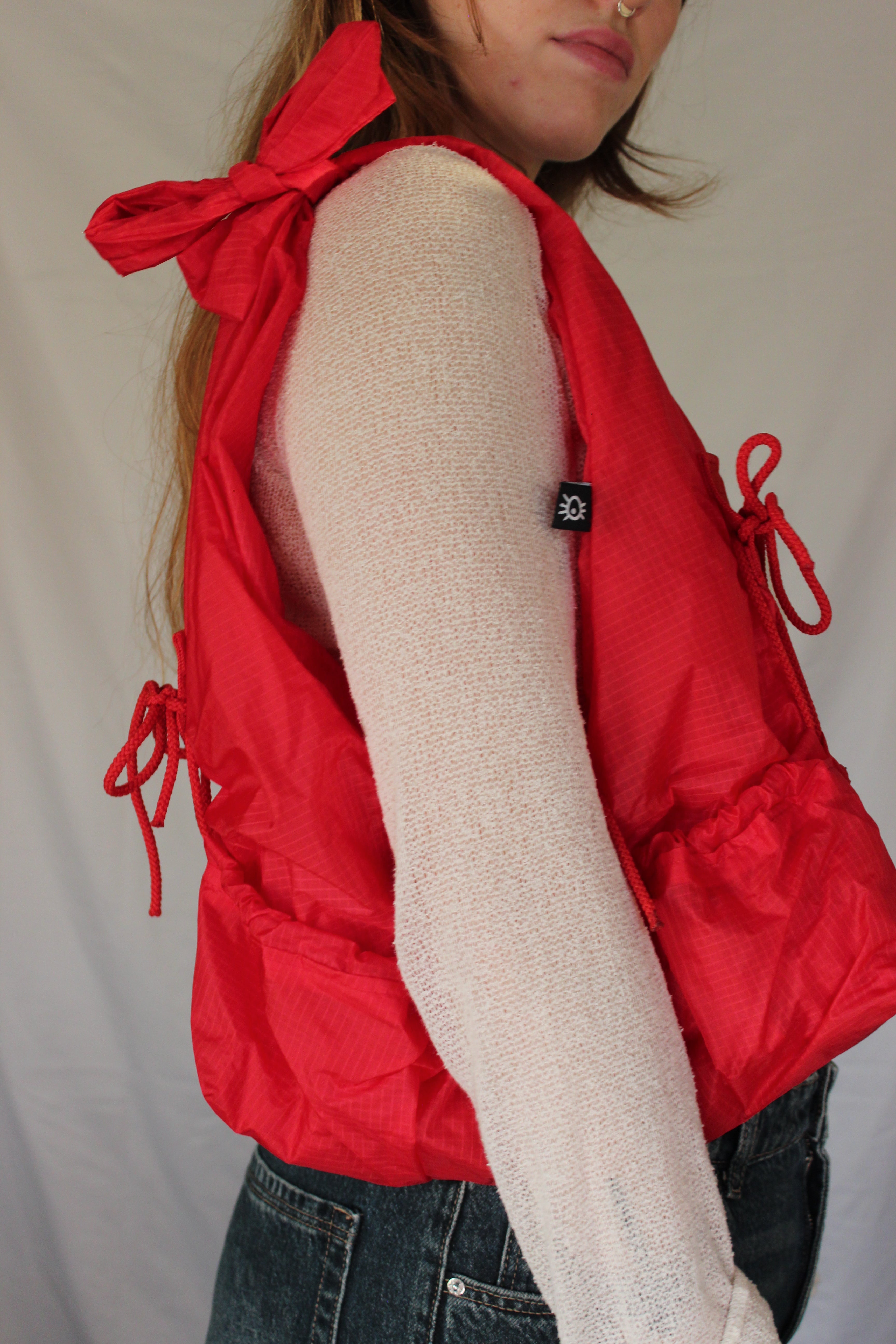 Reversible shoulder bag