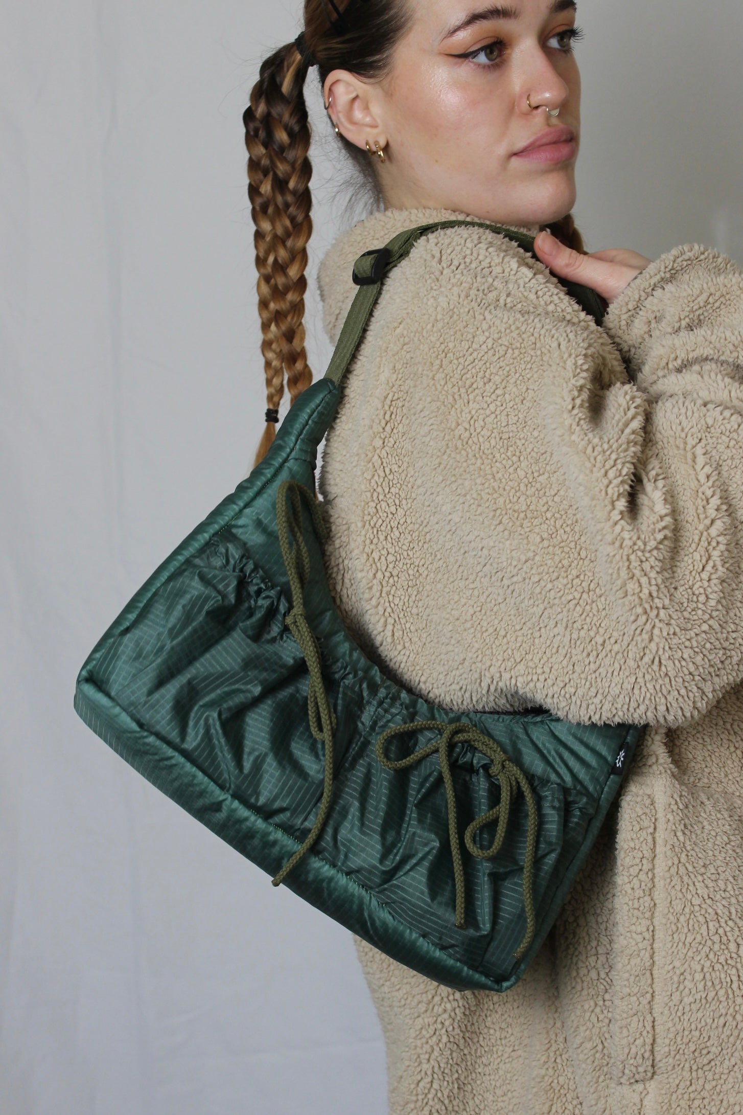 Cord & khaki - Woodland lichen