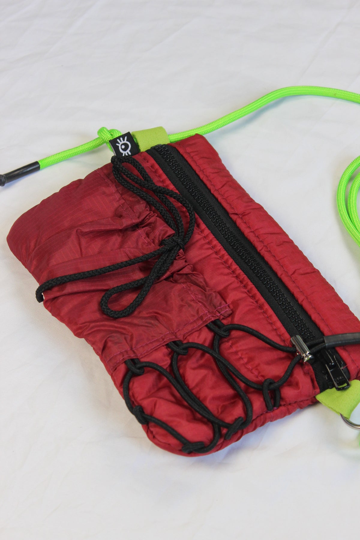 Cord messenger