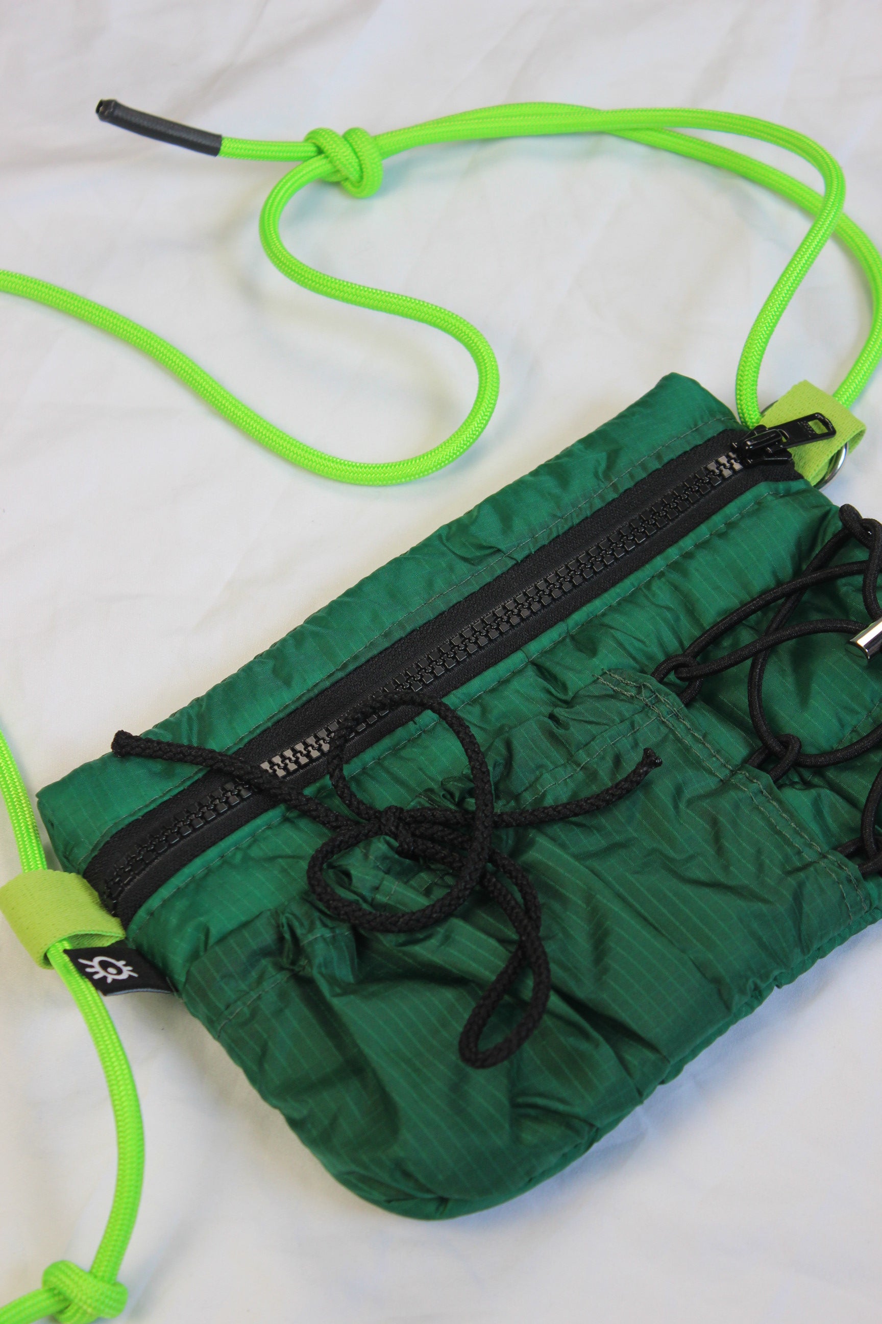 Cord messenger